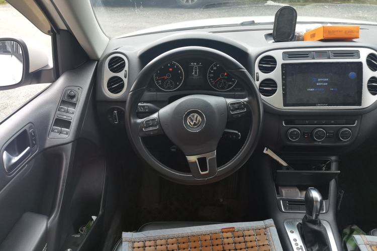 Used Volkswagen Tiguan 2017 300TSI Automatic Two-Wheel Drive Silk Road Comfort Edition Steering Wheel