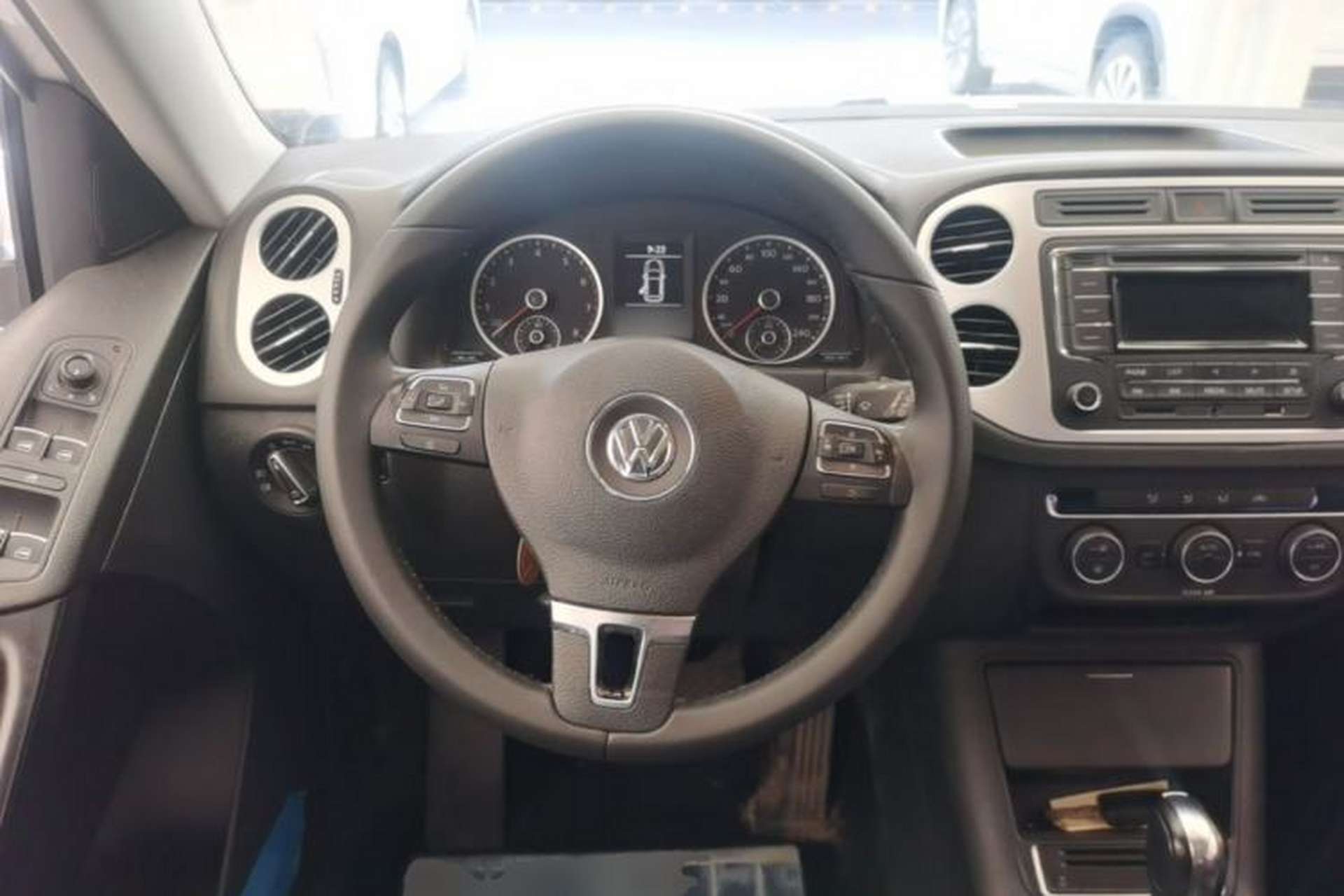 Used Volkswagen Tiguan 2017 300TSI Automatic Two-Wheel Drive Silk Road Comfort Edition Steering Wheel