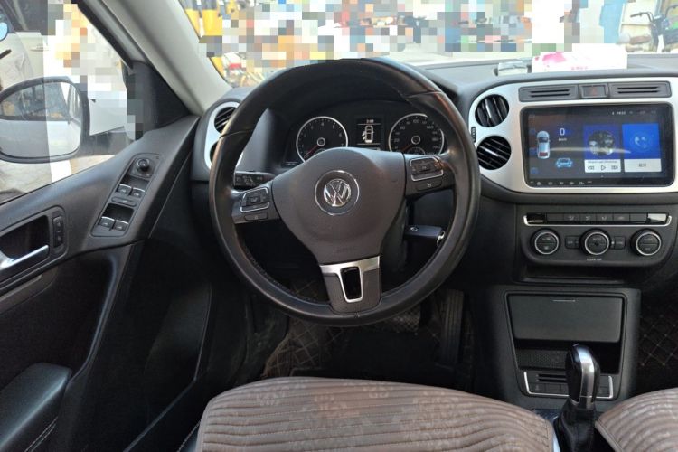 Used Volkswagen Tiguan 2017 300TSI Automatic Two-Wheel Drive Silk Road Comfort Edition Steering Wheel