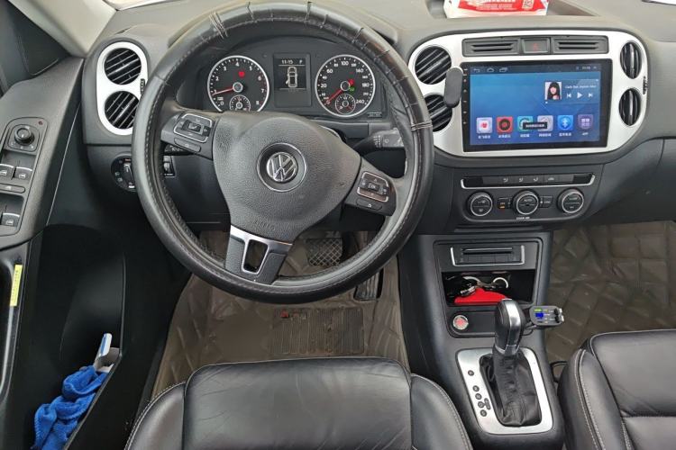 Used Volkswagen Tiguan 2017 300TSI Automatic Two-Wheel Drive Silk Road Comfort Edition Steering Wheel
