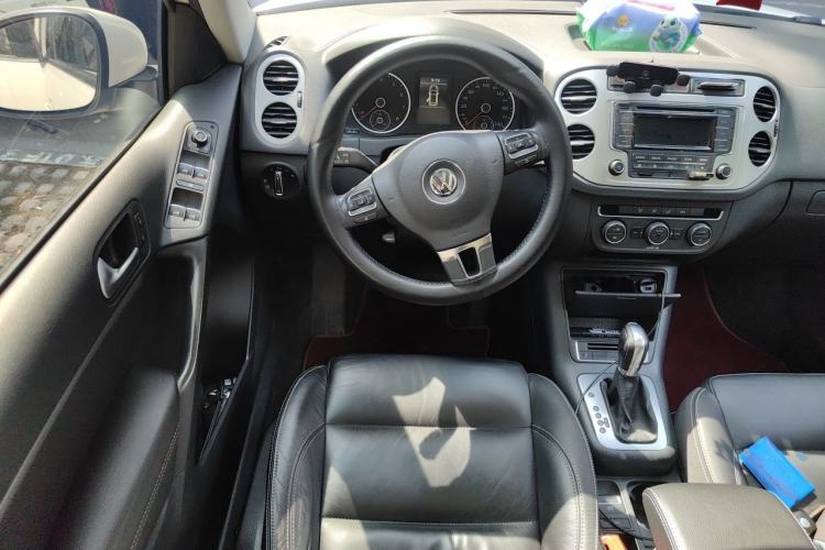 Used Volkswagen Tiguan 2017 300TSI Automatic Two-Wheel Drive Silk Road Comfort Edition Steering Wheel