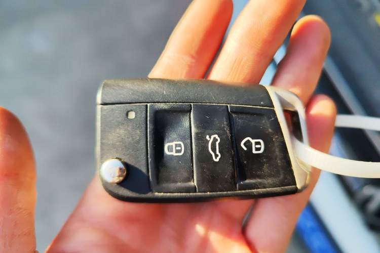 Used Volkswagen Tiguan 2017 330TSI All-Wheel-Drive Innovation Model Vehicle Key