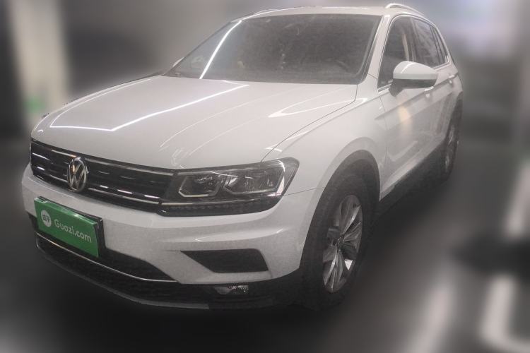 Used Volkswagen Tiguan 2017 330TSI All-Wheel-Drive Innovation Model Guazi used car, China used car export, Used car for sale, Used cars, Cheapest cars for sale