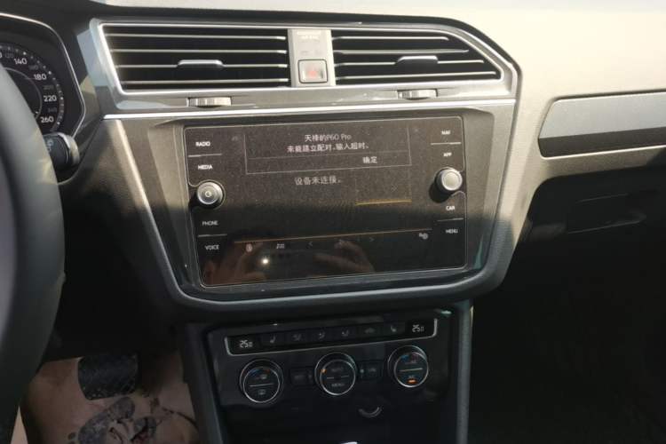 Used Volkswagen Tiguan 2018 330TSI Four-Wheel Drive High-End Model Audio And AC Panel