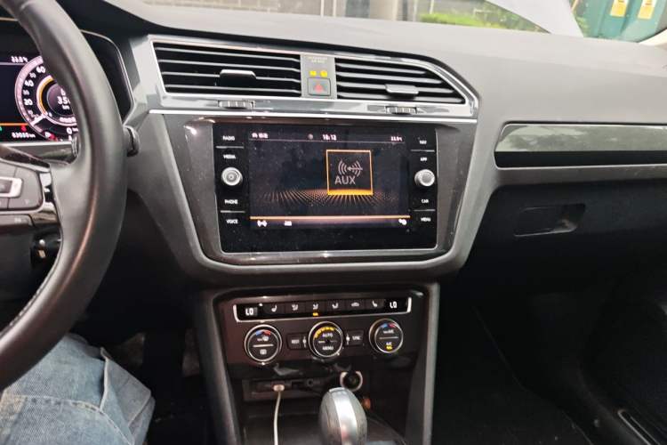 Used Volkswagen Tiguan 2018 330TSI Four-Wheel Drive High-End Model Audio And AC Panel
