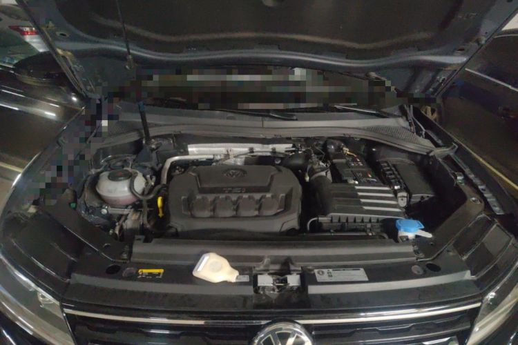 Used Volkswagen Tiguan 2018 330TSI All-Wheel-Drive Innovation Model Engine Bay