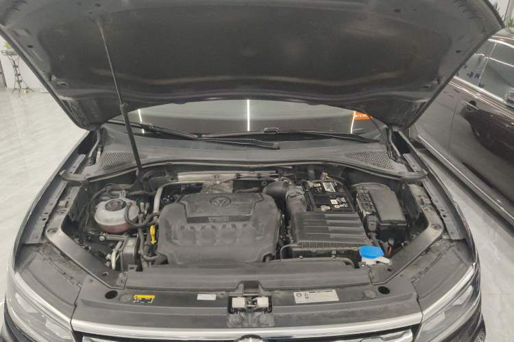 Used Volkswagen Tiguan 2018 330TSI Four-Wheel Drive High-End Model Engine Bay