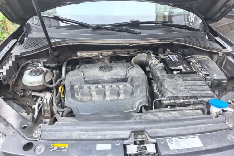 Used Volkswagen Tiguan 2018 330TSI All-Wheel-Drive Innovation Model Engine Bay