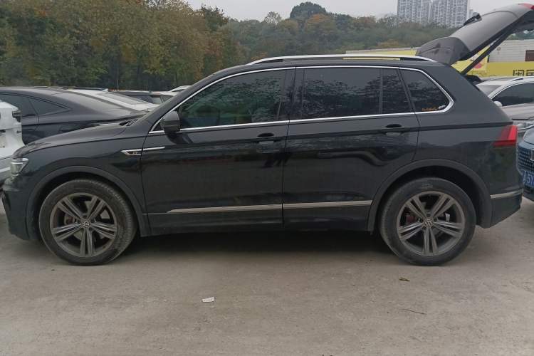 Used Volkswagen Tiguan 2018 330TSI Four-Wheel Drive High-End Model Exterior 3