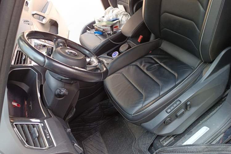 Used Volkswagen Tiguan 2018 380TSI Four-Wheel Drive R-Line Left Front Seat