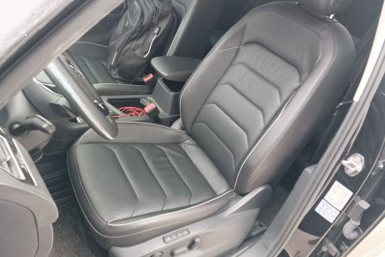 Used Volkswagen Tiguan 2018 330TSI Four-Wheel Drive High-End Model Left Front Seat