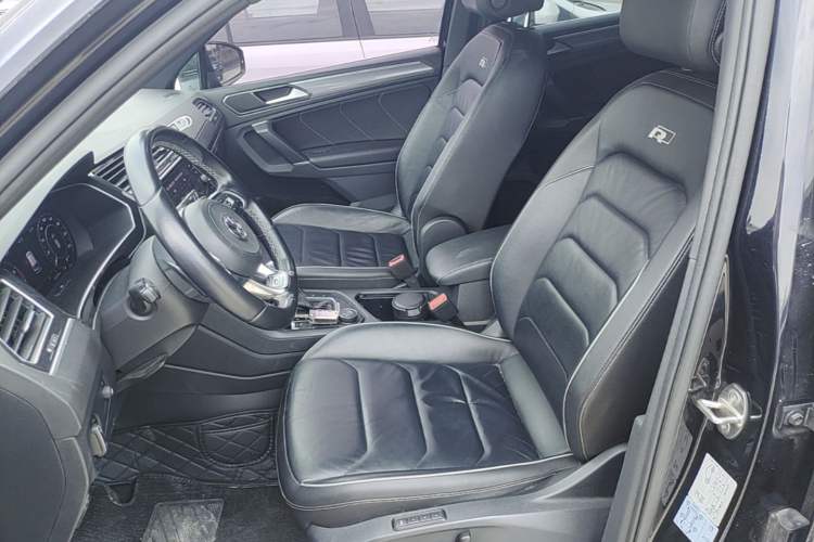Used Volkswagen Tiguan 2018 380TSI Four-Wheel Drive R-Line Left Front Seat