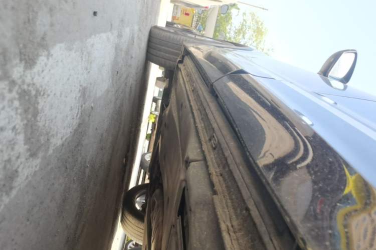 Used Volkswagen Tiguan 2018 330TSI Four-Wheel Drive High-End Model Left Side Sill