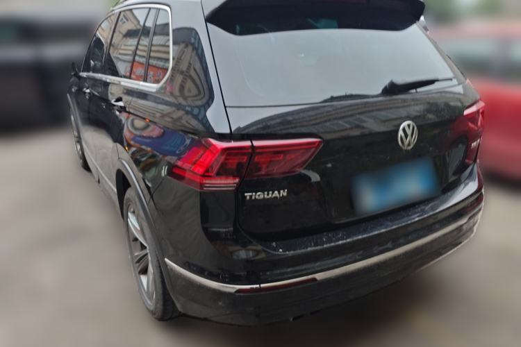 Used Volkswagen Tiguan 2018 330TSI Four-Wheel Drive High-End Model Rear Left 45 Deg