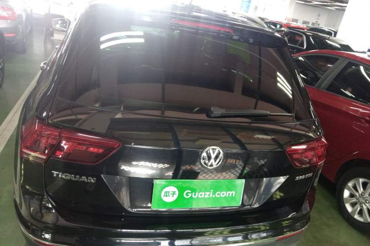 Used Volkswagen Tiguan 2018 330TSI All-Wheel-Drive Innovation Model Rear