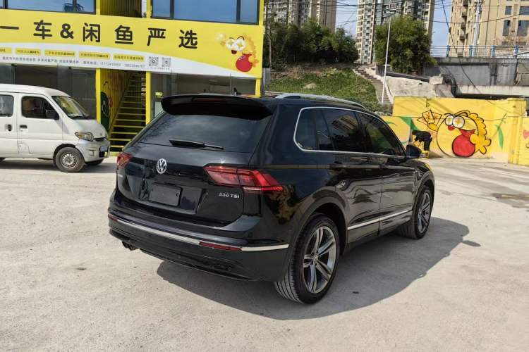 Used Volkswagen Tiguan 2018 330TSI Four-Wheel Drive High-End Model Rear Right 45 Deg
