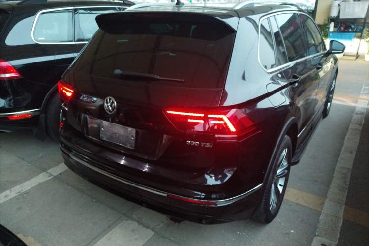 Used Volkswagen Tiguan 2018 330TSI Four-Wheel Drive High-End Model Rear Right 45 Deg