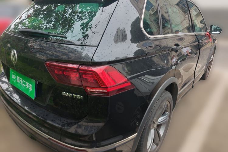 Used Volkswagen Tiguan 2018 330TSI Four-Wheel Drive High-End Model Rear Right 45 Deg