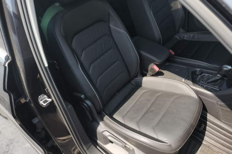Used Volkswagen Tiguan 2018 330TSI Four-Wheel Drive High-End Model Right Front Seat
