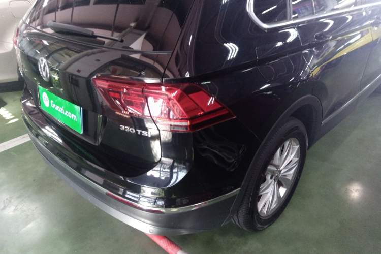 Used Volkswagen Tiguan 2018 330TSI All-Wheel-Drive Innovation Model Right Rear Taillight