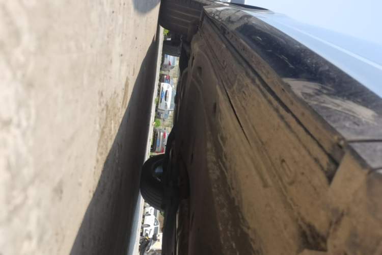 Used Volkswagen Tiguan 2018 330TSI Four-Wheel Drive High-End Model Right Side Sill