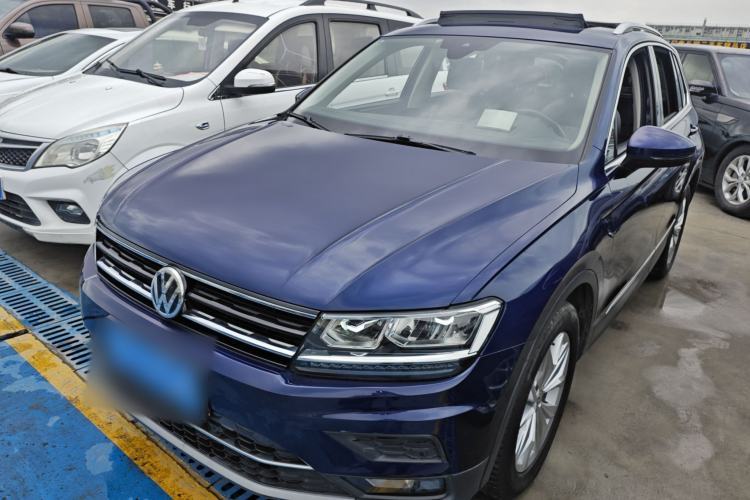 Used Volkswagen Tiguan 2018 330TSI All-Wheel-Drive Innovation Model Guazi used car, China used car export, Used car for sale, Used cars, Cheapest cars for sale