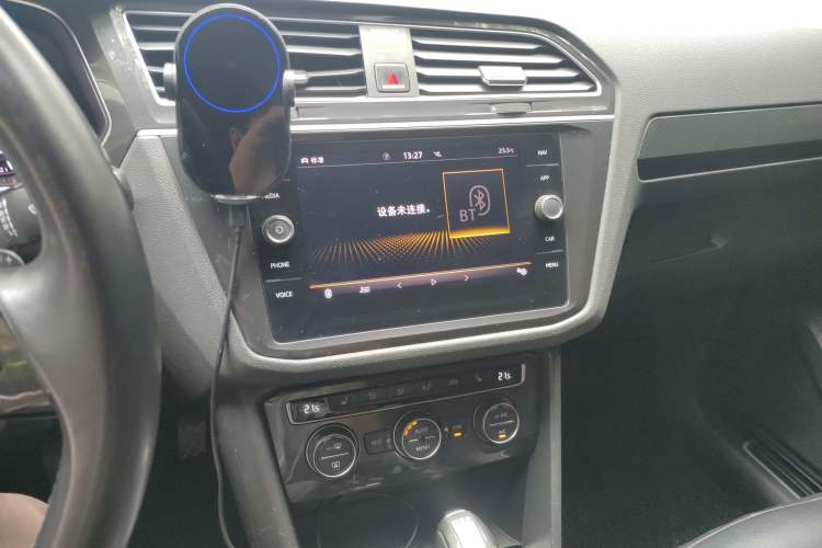 Used Volkswagen Tiguan 2018 330TSI All-Wheel-Drive Innovation Model Audio And AC Panel
