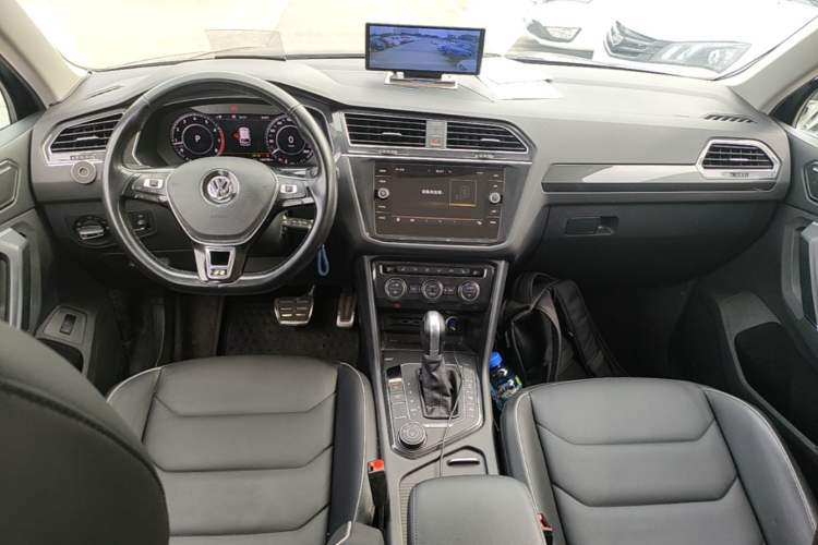 Used Volkswagen Tiguan 2018 330TSI Four-Wheel Drive High-End Model Center Console