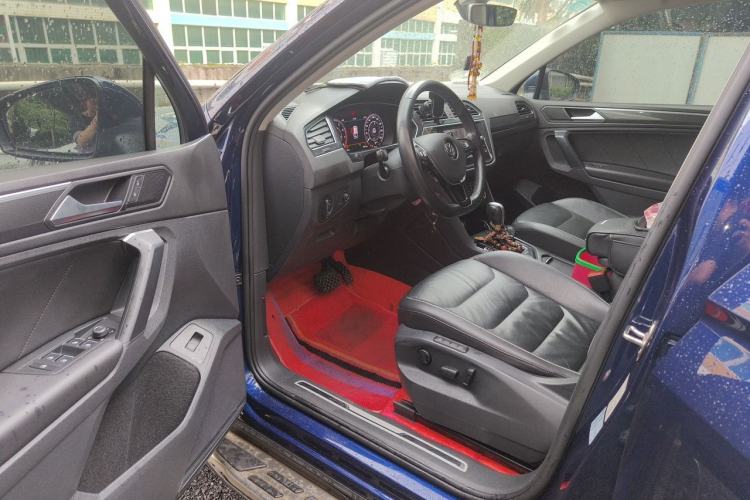 Used Volkswagen Tiguan 2018 330TSI All-Wheel-Drive Innovation Model Driver Seat