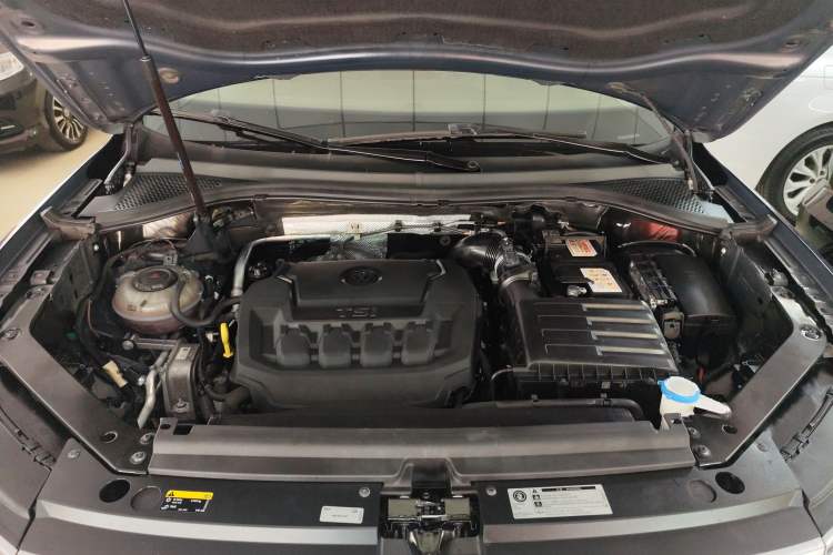 Used Volkswagen Tiguan 2018 330TSI Four-Wheel Drive High-End Model Engine Bay