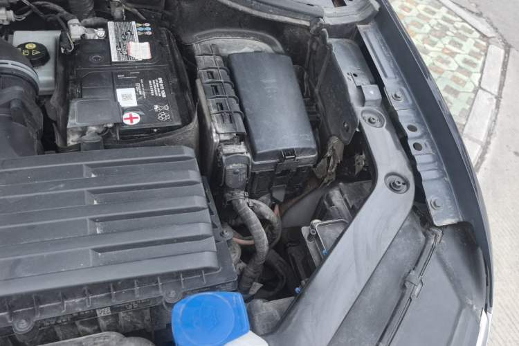 Used Volkswagen Tiguan 2018 330TSI Four-Wheel Drive High-End Model Engine Bay Left