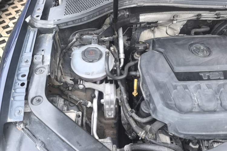 Used Volkswagen Tiguan 2018 330TSI Four-Wheel Drive High-End Model Engine Bay Right
