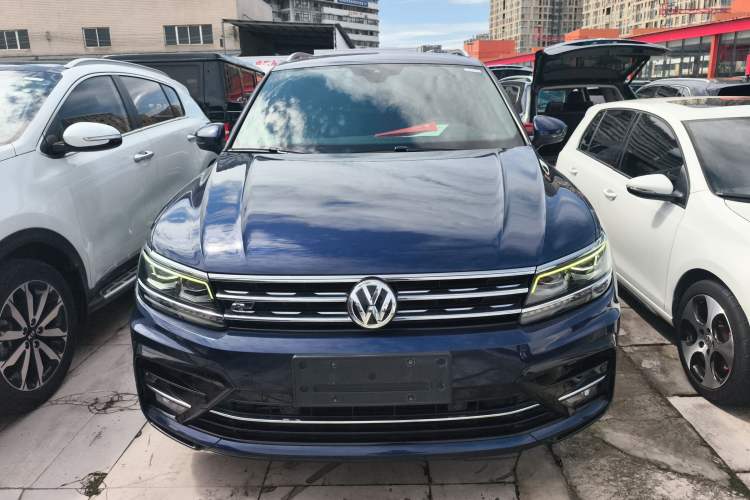 Used Volkswagen Tiguan 2018 380TSI Four-Wheel Drive R-Line Front