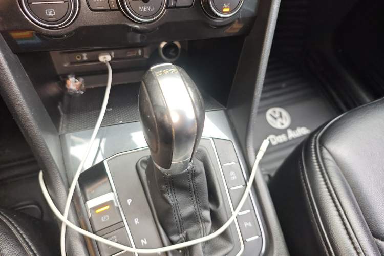 Used Volkswagen Tiguan 2018 280TSI Two-Wheel-Drive Elite Version Gear Lever
