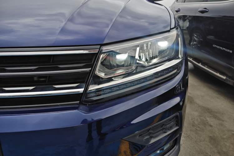 Used Volkswagen Tiguan 2018 330TSI All-Wheel-Drive Innovation Model Left Front Headlight
