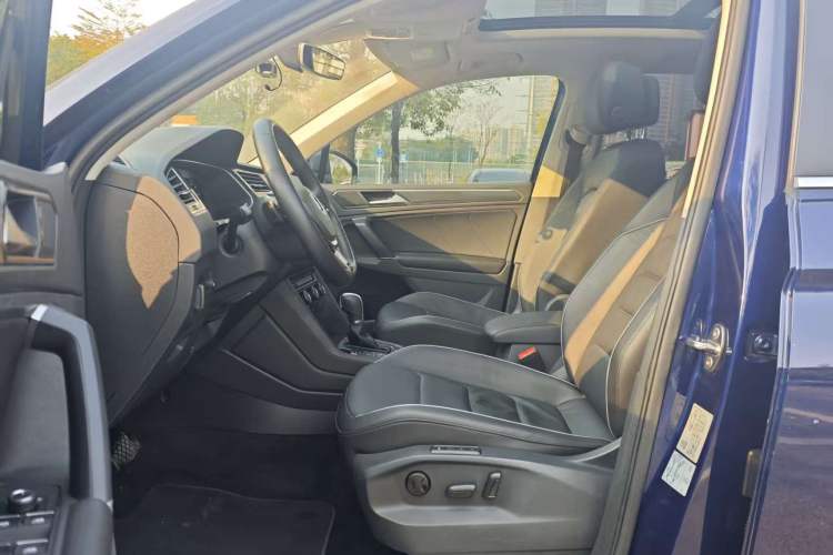 Used Volkswagen Tiguan 2018 330TSI Four-Wheel Drive High-End Model Left Front Seat