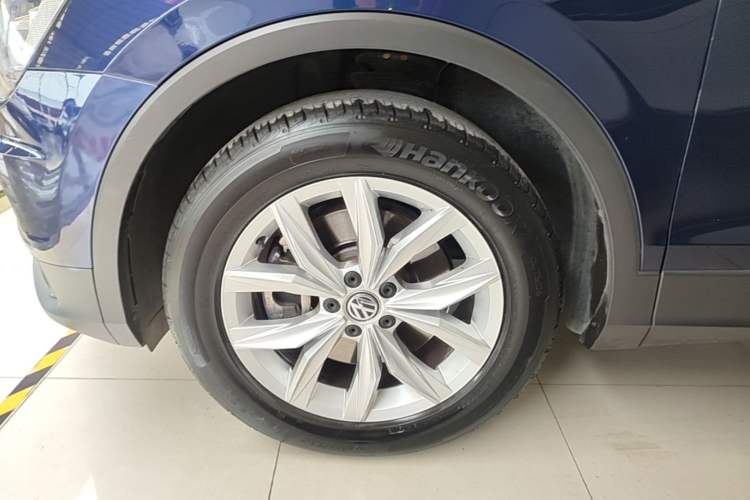 Used Volkswagen Tiguan 2018 330TSI All-Wheel-Drive Innovation Model Left Front Wheel Hub