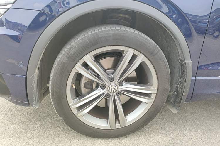 Used Volkswagen Tiguan 2018 330TSI Four-Wheel Drive High-End Model Left Front Wheel Hub