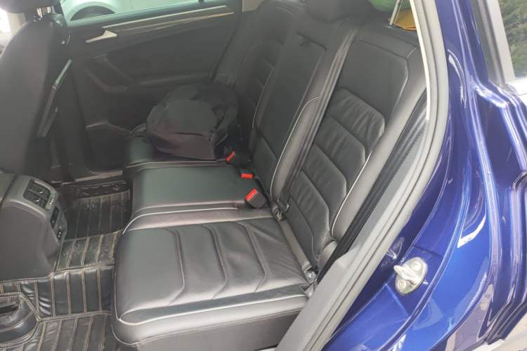 Used Volkswagen Tiguan 2018 330TSI All-Wheel-Drive Innovation Model Left Rear Seat