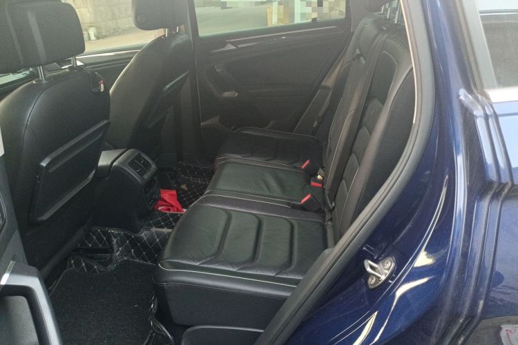 Used Volkswagen Tiguan 2018 330TSI All-Wheel-Drive Innovation Model Left Rear Seat