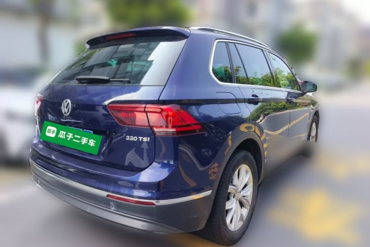 Used Volkswagen Tiguan 2018 330TSI All-Wheel-Drive Innovation Model Rear Right 45 Deg