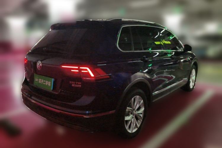 Used Volkswagen Tiguan 2018 330TSI All-Wheel-Drive Innovation Model Rear Right 45 Deg