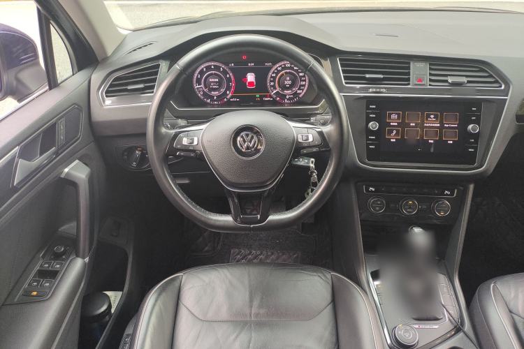 Used Volkswagen Tiguan 2018 330TSI All-Wheel-Drive Innovation Model Steering Wheel