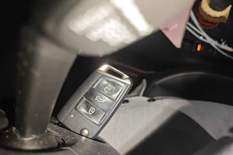 Used Volkswagen Tiguan 2018 330TSI All-Wheel-Drive Innovation Model Vehicle Key