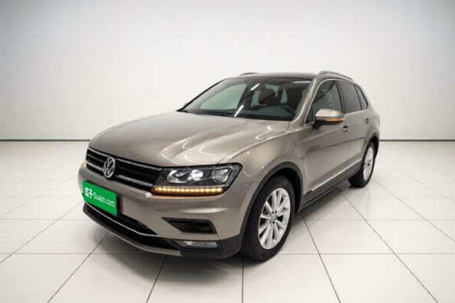 Ojetý Volkswagen Tiguan 2018 330TSI All-Wheel-Drive Innovation Model