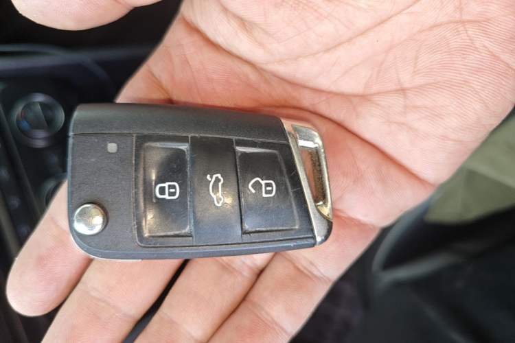 Used Volkswagen Tiguan 2018 330TSI All-Wheel-Drive Innovation Model Vehicle Key