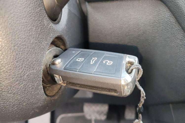 Used Volkswagen Tiguan 2018 330TSI Four-Wheel Drive High-End Model Vehicle Key