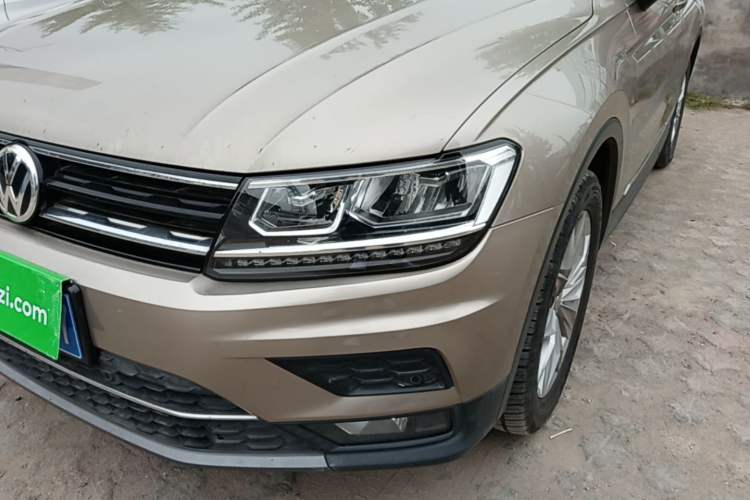 Used Volkswagen Tiguan 2018 330TSI All-Wheel-Drive Innovation Model Left Front Headlight