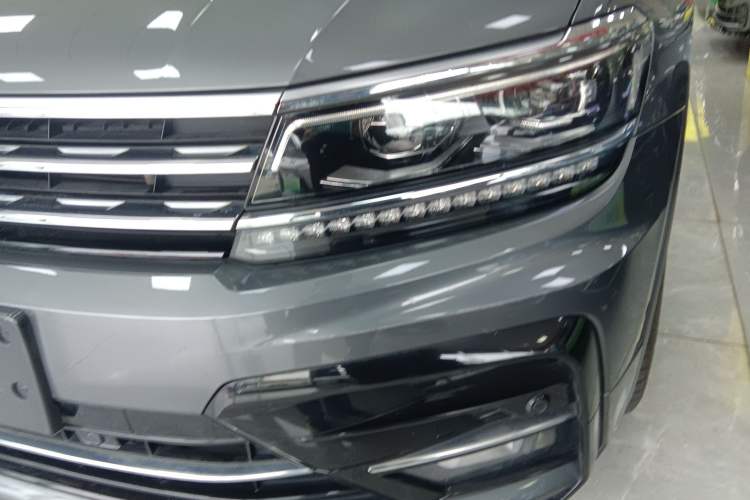 Used Volkswagen Tiguan 2018 330TSI Four-Wheel Drive High-End Model Left Front Headlight