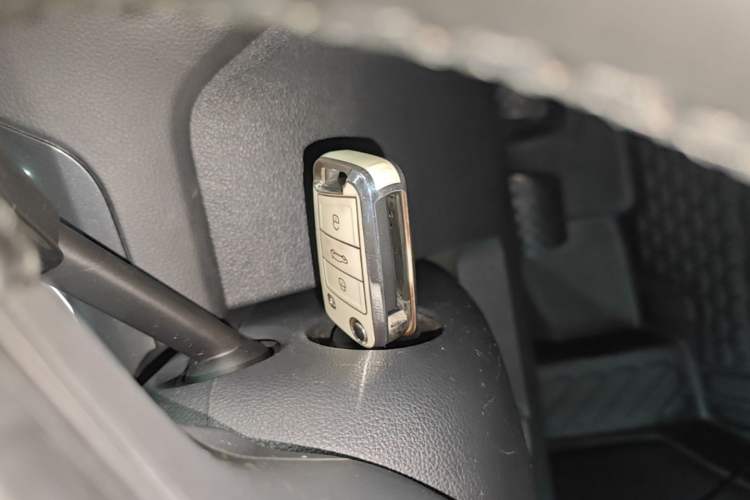 Used Volkswagen Tiguan 2018 280TSI Two-Wheel-Drive Elite Version Vehicle Key